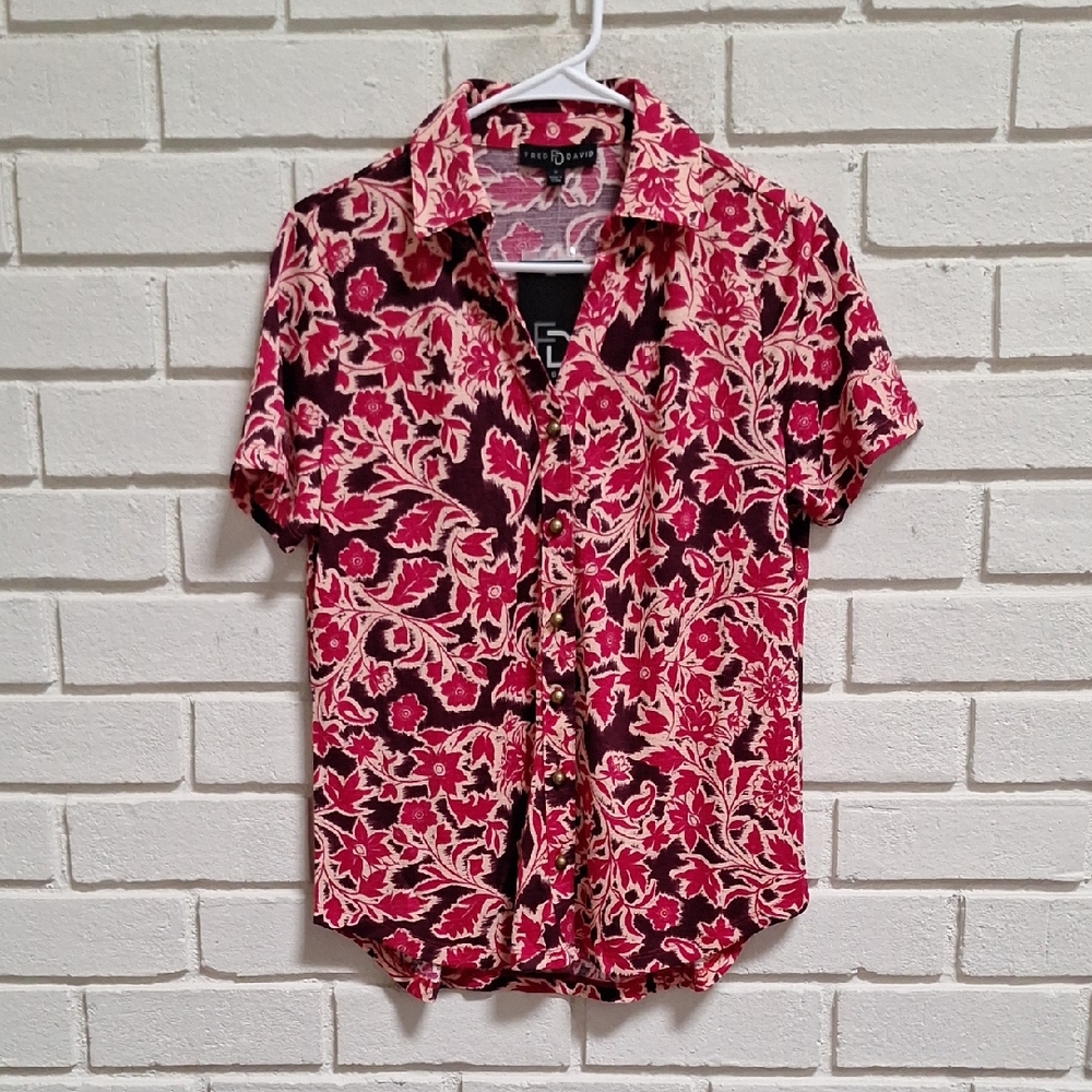 Fred David Dark Pinkish Red & Deep Purple Floral Button Blouse. Size Small NWT